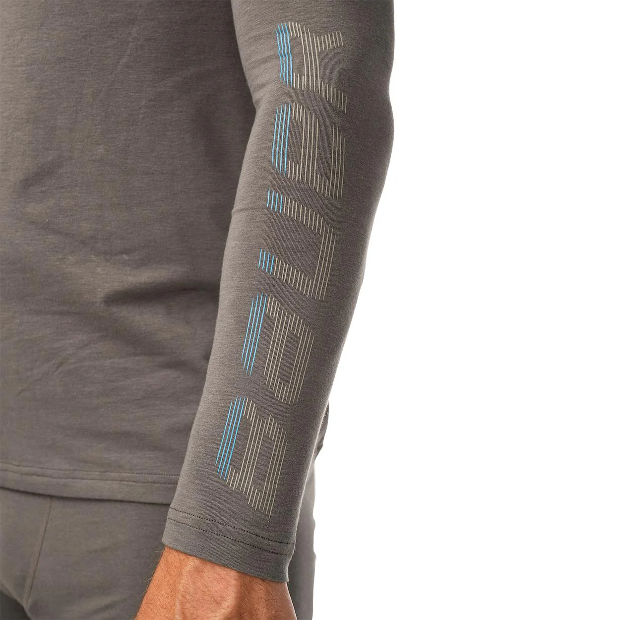 Bauer Runoff Baselayer Shirt - Image 5