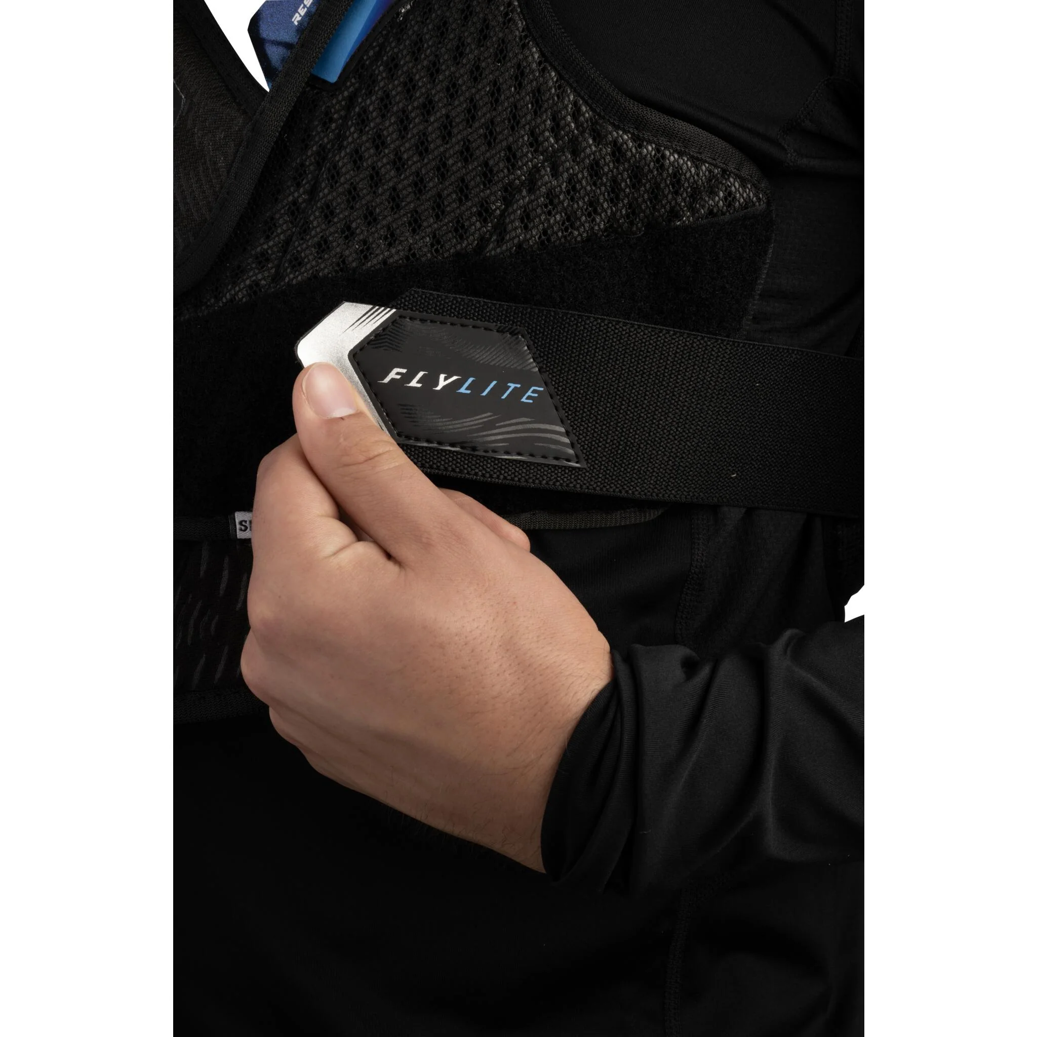 Bauer Vapor Flylite Senior Hockey Shoulder Pads (2025) - Image 10