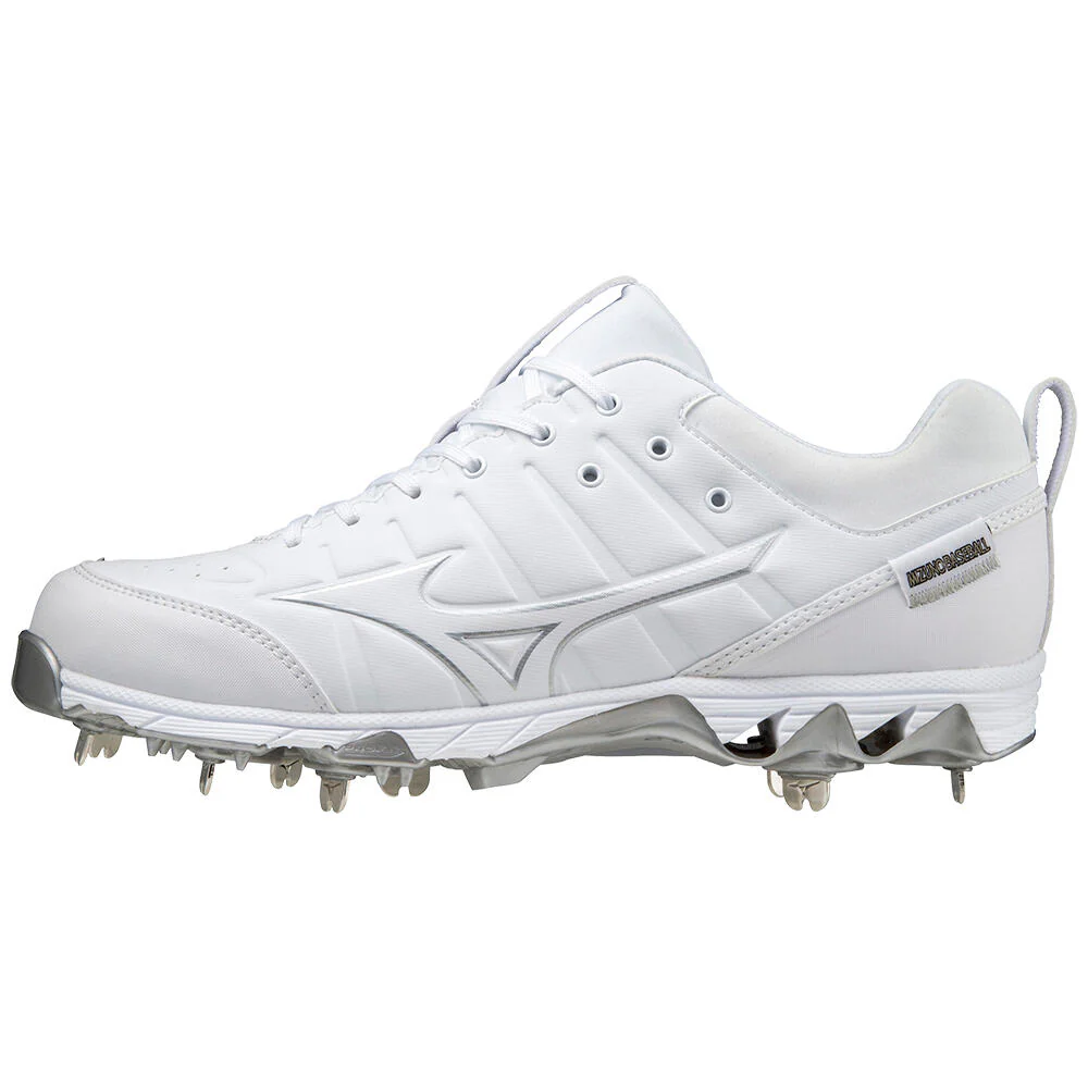 Mizuno 9-Spike Ambition 2 Low Men's Metal Baseball Cleats - Image 2