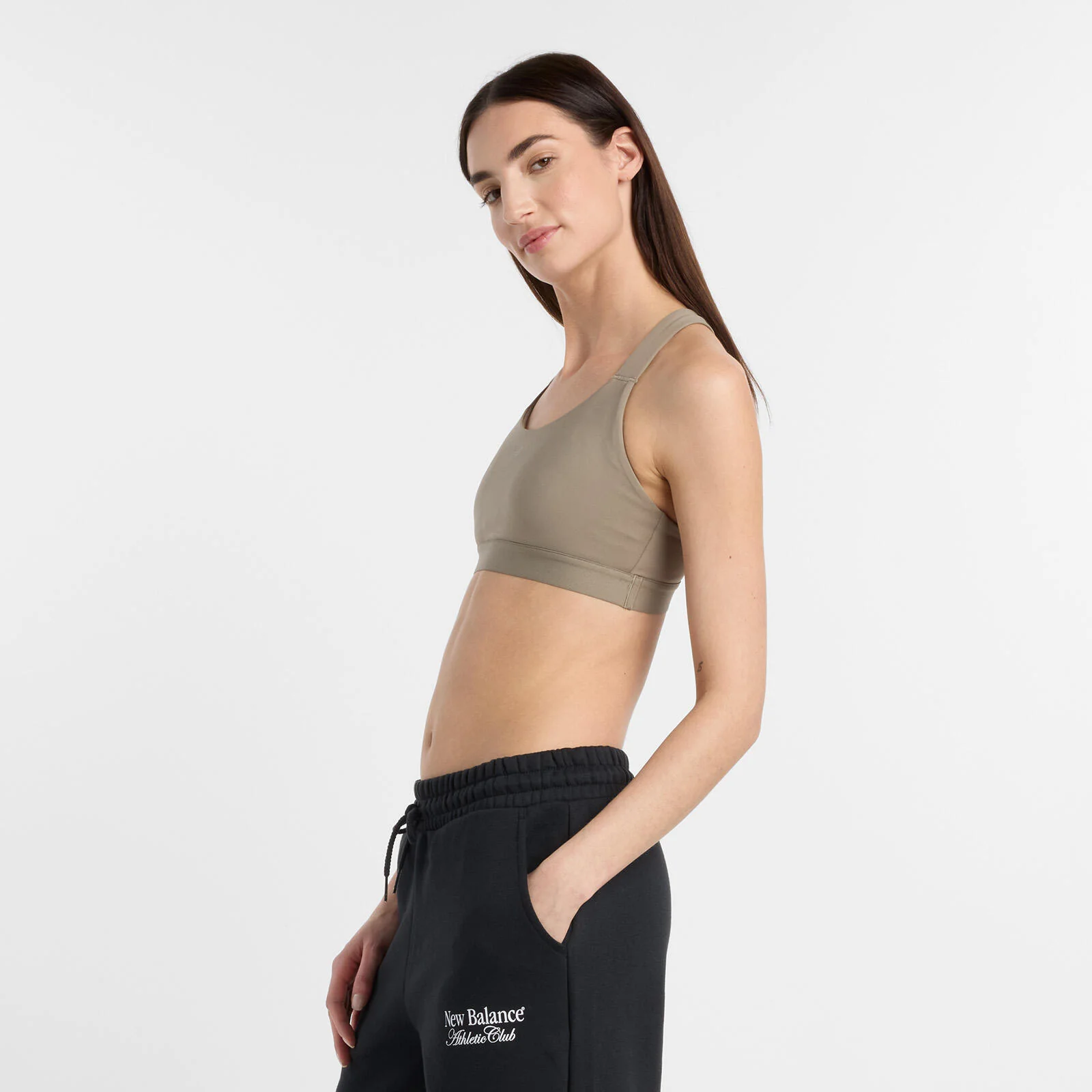 New Balance Essential Women's Train Bra - Image 9
