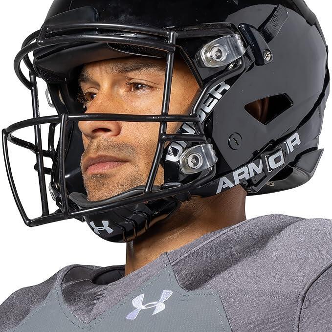 Under Armour Spotlight Youth Chin Strap - Image 4