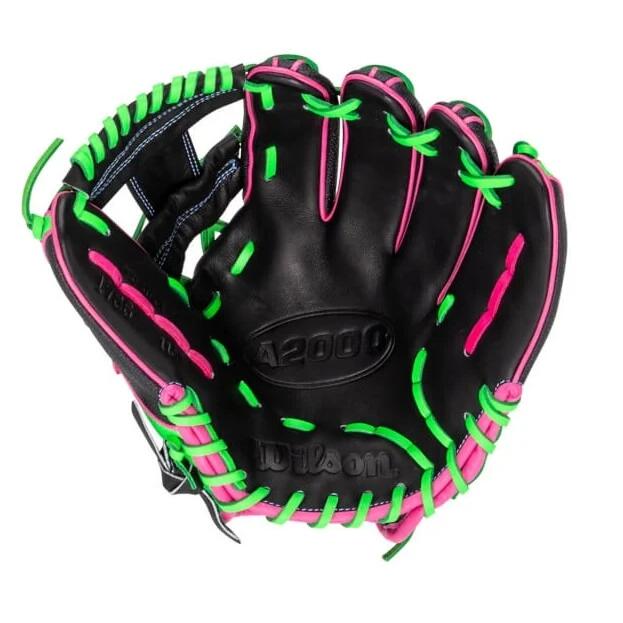 Wilson A2000 1786 Raspberry ECTO Cooler 11.5" Baseball Glove (2025) - Image 2